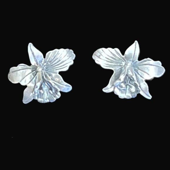 🆕🌸 Adorable Sterling Silver Orchid Studs - Picture 1 of 4